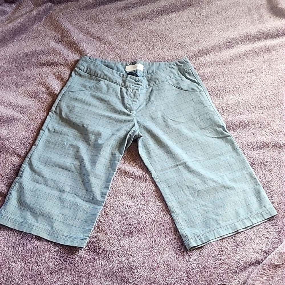 Long shorts, retro 2000s Anchor Blue